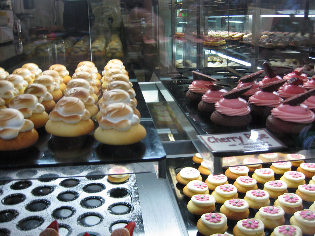 Cupcakes on Pitt Street Juji Flickr