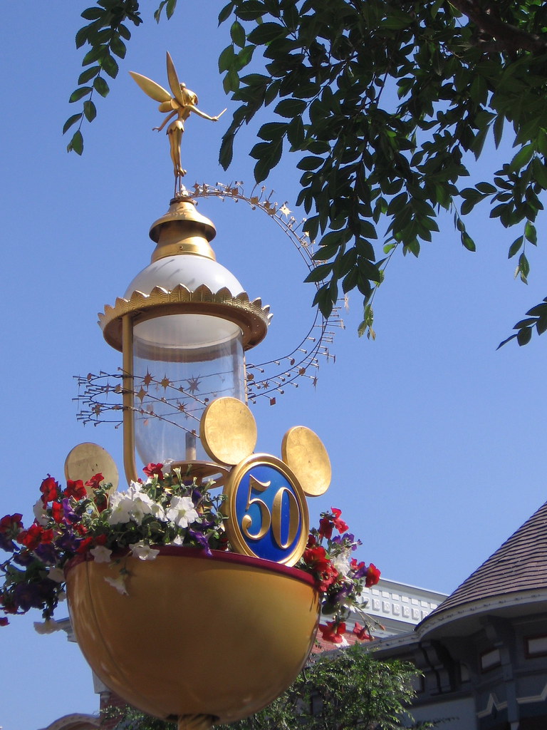 Disneyland 50th Anniversary Lamp Post Ashley Flickr