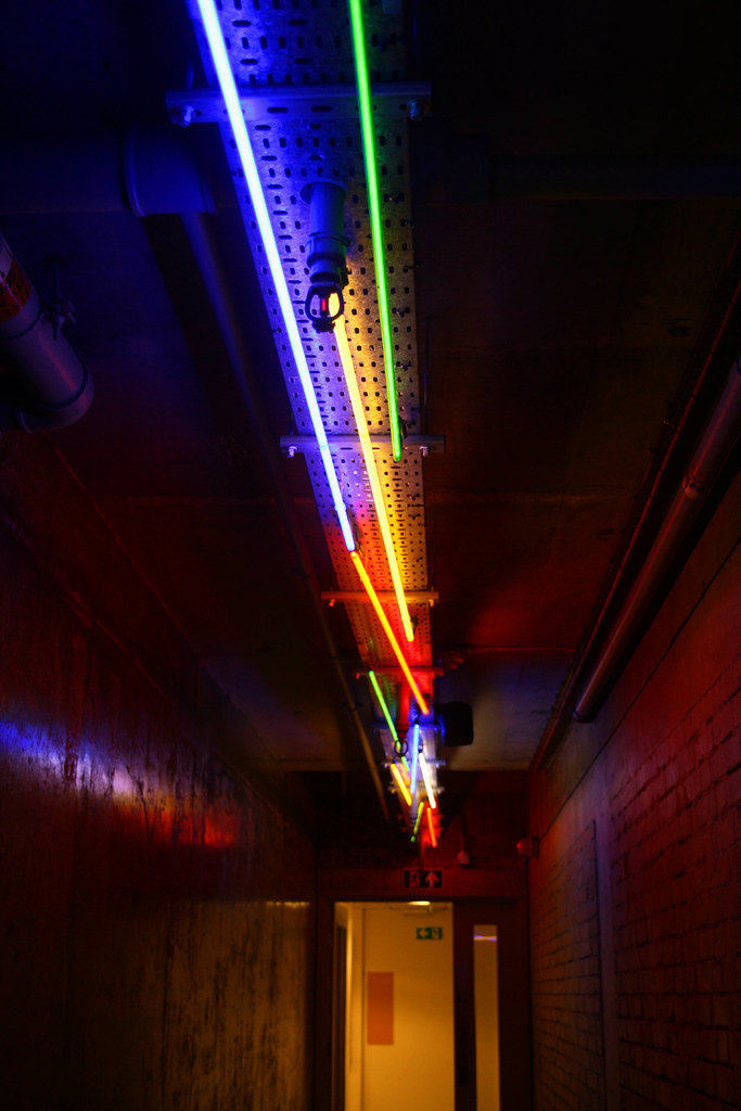 Corridor of Neon Lights 2 Flourescent ceiling lights in a … Flickr