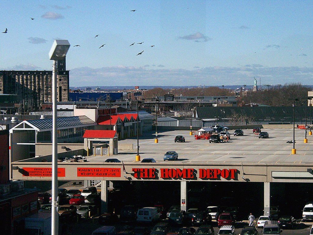 The Home Depot 1225 and the Statue of Liberty — Brooklyn, New York a