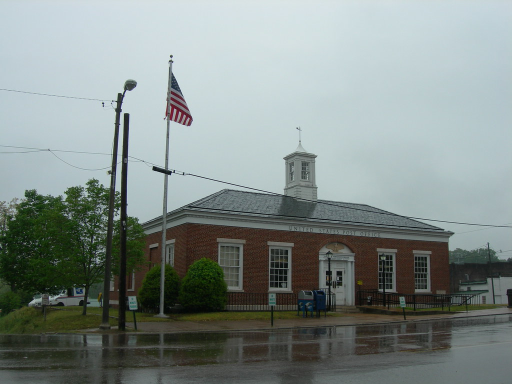 Bolivar, Tennessee 38008 Built in 1940. New Deal mural ww… Flickr