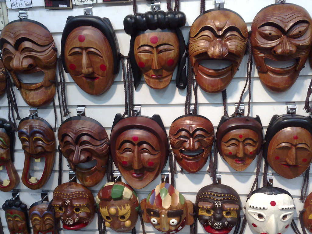 Traditional Korean masks in Insadong, Seoul Well, they're … Flickr