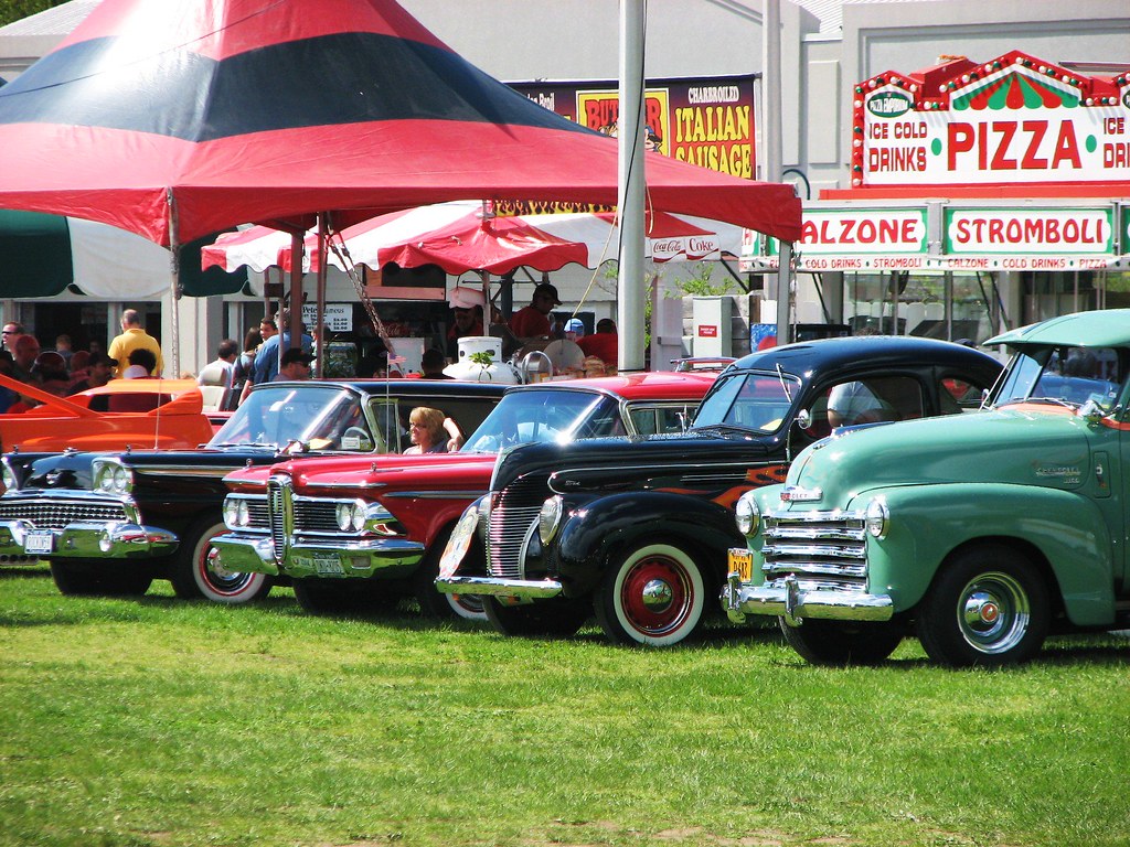 AT THE RHINEBECK NY CAR SHOW IN MAY 2011 A 1959 Ford a 195… Flickr