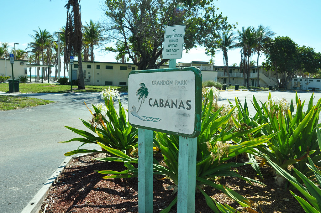 Crandon Park, Cabanas Entrance to cabana area and parking … Flickr