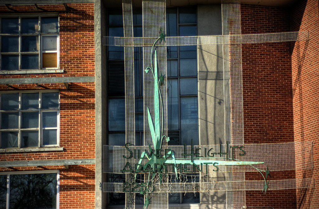 Silver Heights Apartments Portage Avenue, Winnipeg, Manito… Flickr