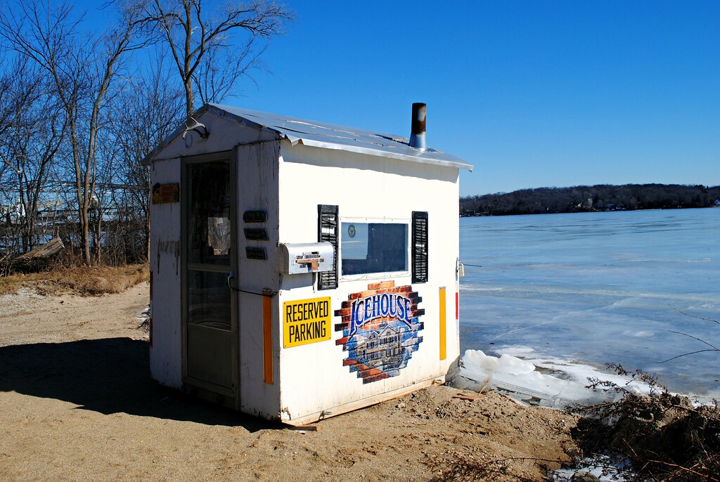 Icehouse on Lake Elizabeth Twin Lakes, Wisconsin Cragin Spring Flickr