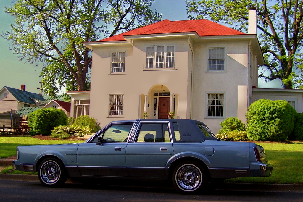 THE GOOD LIFE 1988 Lincoln Town Car Culpeper VA lewsviews Flickr