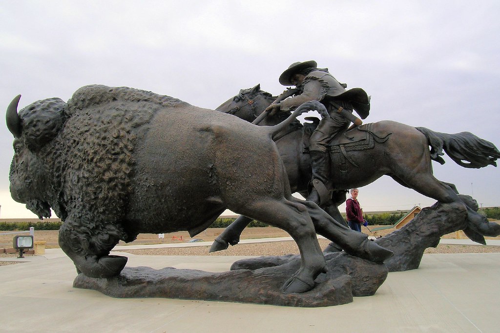Buffalo Bill Cody Statue Oakley, Kansas (not as heroic f… Flickr