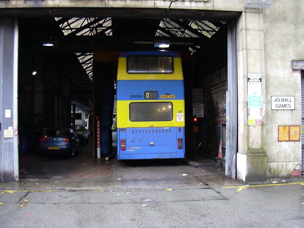 Rawtenstall Bus Garage, Rossendale, Lancashire Rossendale … Flickr