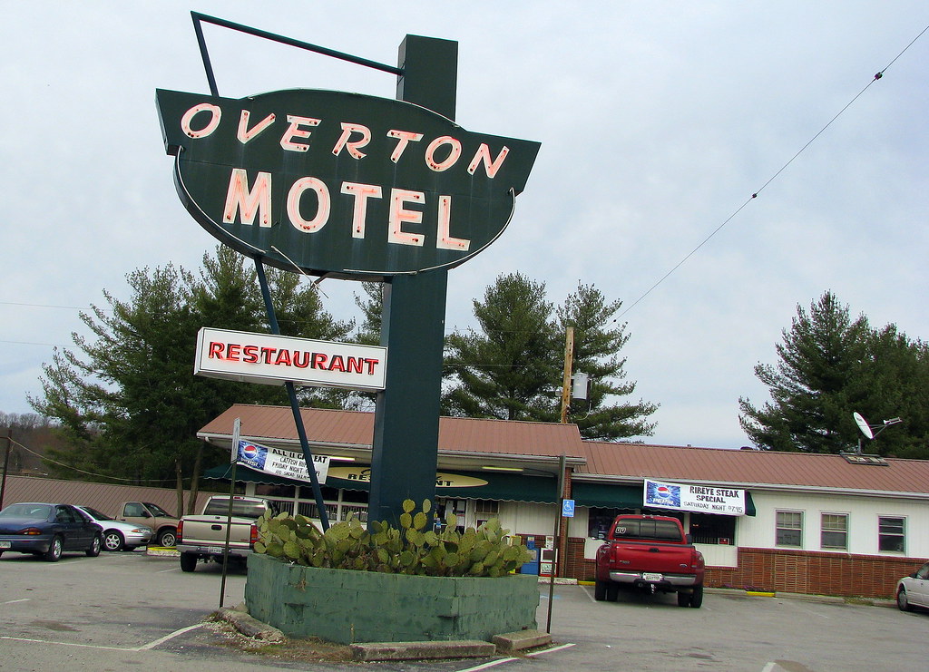 Overton Motel & Restaurant Livingston, TN I like the cactu… Flickr