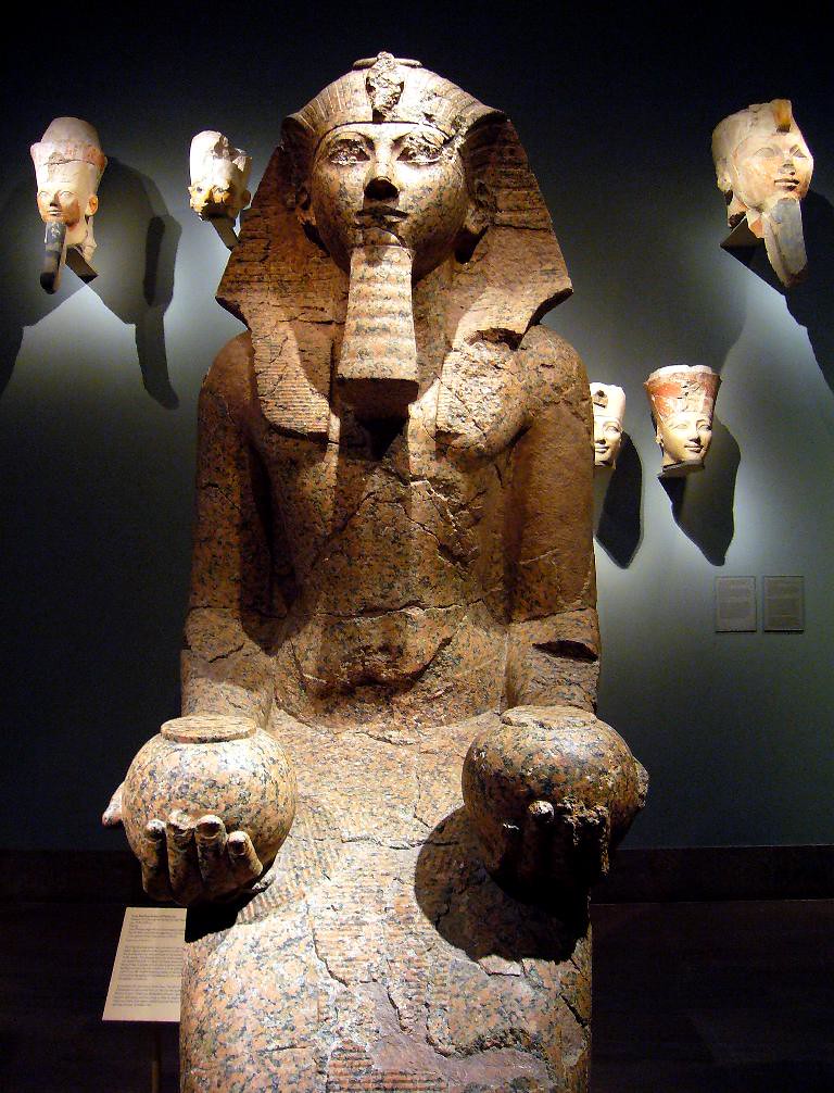 large kneeling statue of Hatshepsut a photo on Flickriver
