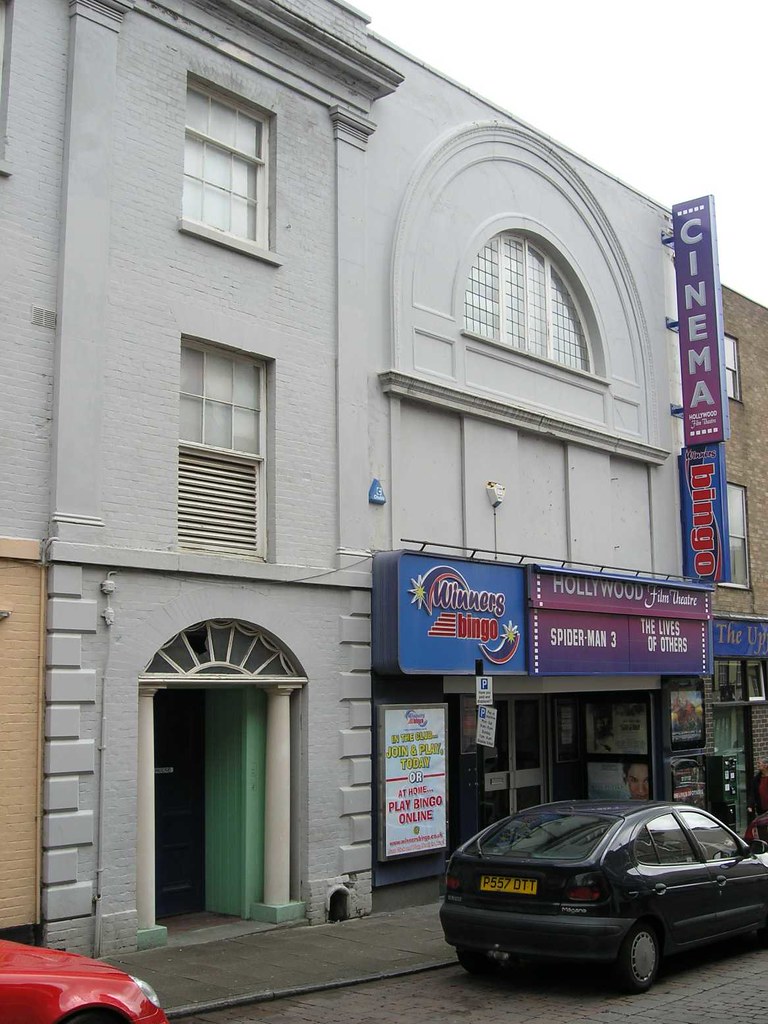 0705BuryStEdHollywood (2u) Hollywood Cinemas in Bury St Ed… Flickr