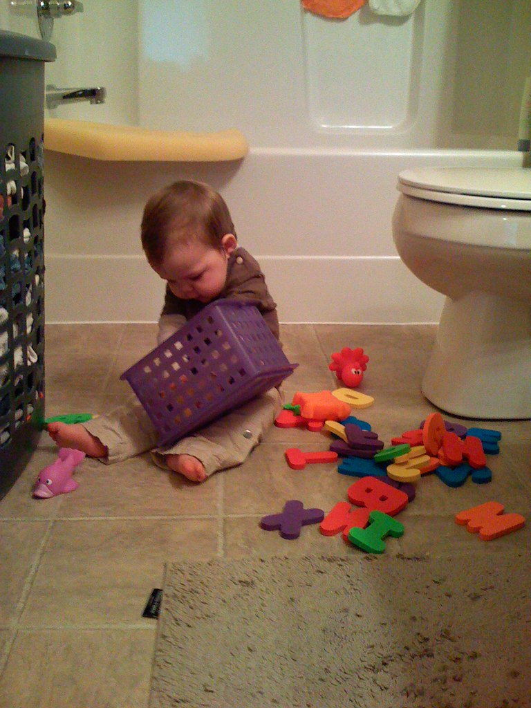 Found the bath toys This is what happens when I turn my ba… Flickr