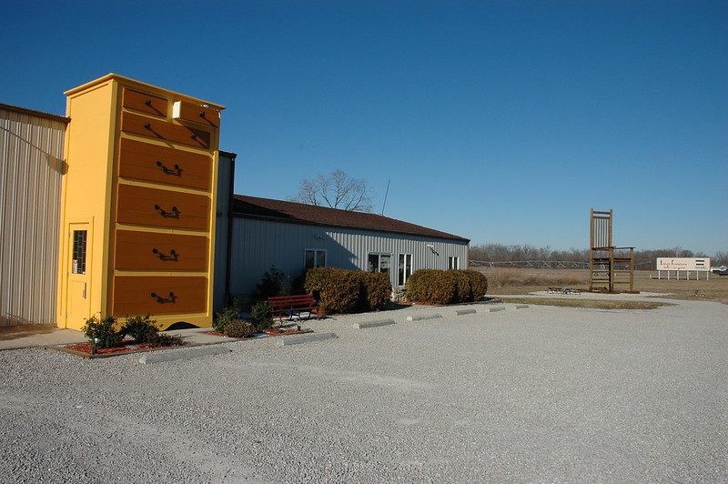 Long's Furniture World (Madison State Road) Rowlandweb