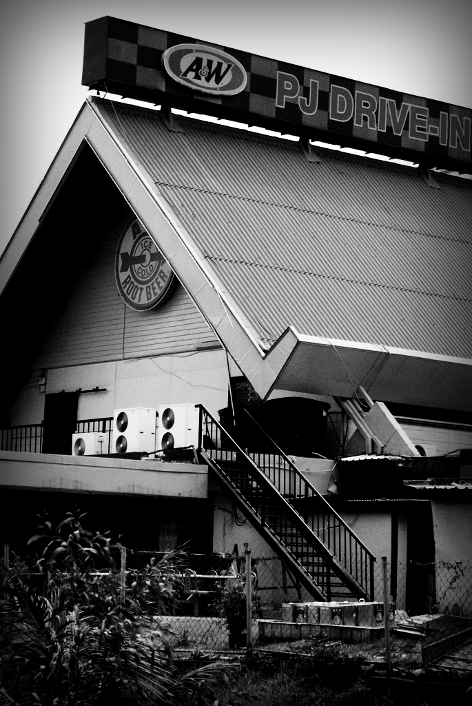 at the drivein A&W drivein near Amcorp Mall, Petaling Ja… Flickr