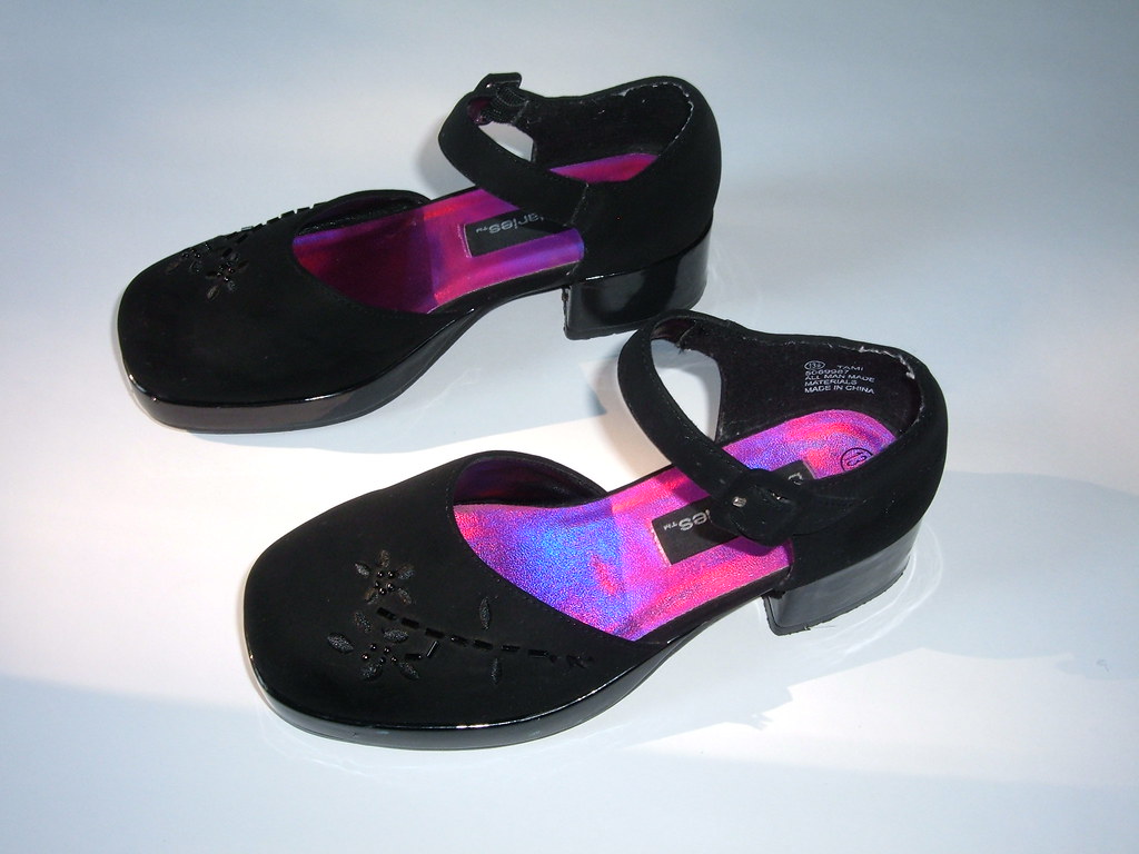 Girl's Perfoming/Concert Shoes 5.00 Girl's concert sho… Flickr