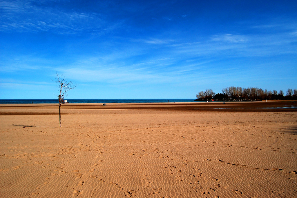 Woodbine Beach Shot prior to TPMG's Neighbourhood Nights … Flickr