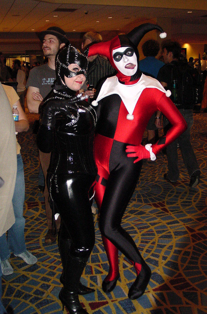 Catwoman & Harley Quinn DragonCon 2009 a photo on Flickriver