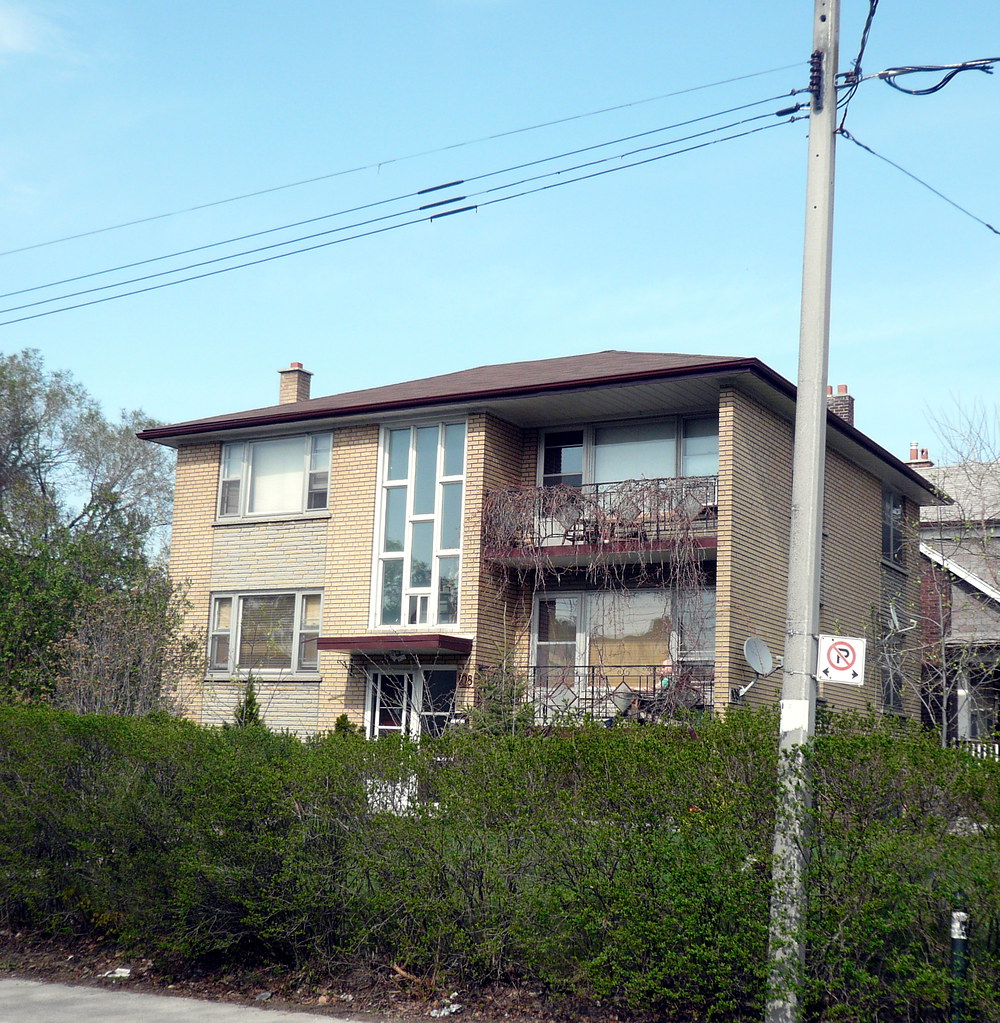 Mid century modern apartment building, High Park, Toronto,… Flickr