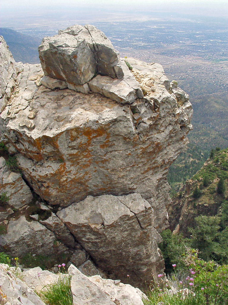 Sandia Crest Two Miles High The Sandia Mountains, part of … Flickr
