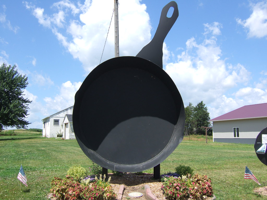 World's Largest Frying Pan Brandon, IA Karen P Flickr