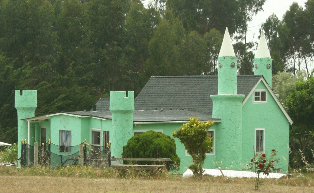 green castle house Some sort of green castle house thing; … Flickr
