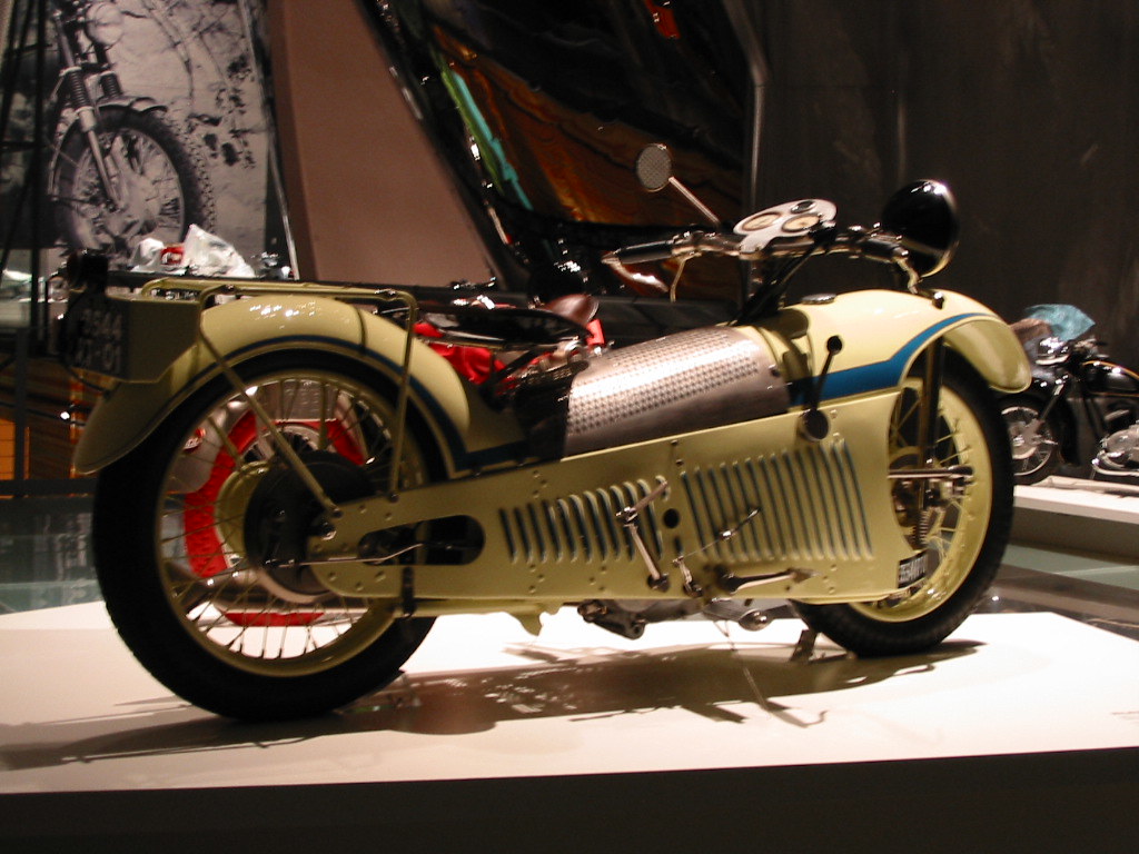 Magestic 1 "Art of the Motorcycle" Guggenheim Las Vegas … Flickr