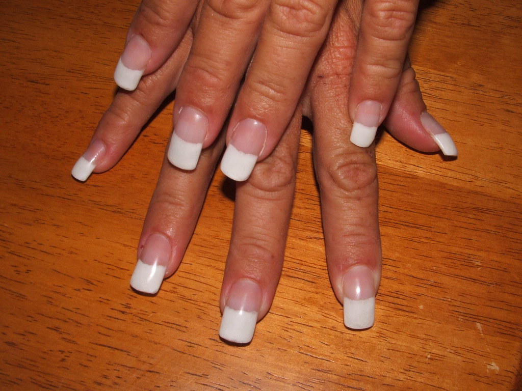 sisters nails And i sometimes do nails too. These are my s… Flickr