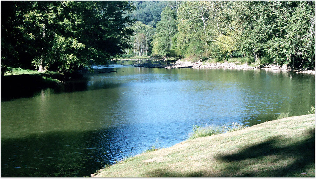 Holston The North Fork of the Holston River in S.W. Va. raycolex
