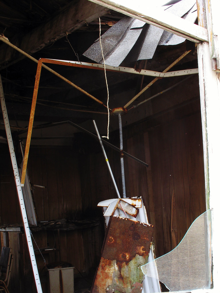 Fallen light UV light fixture that has fallen from the cei… Flickr