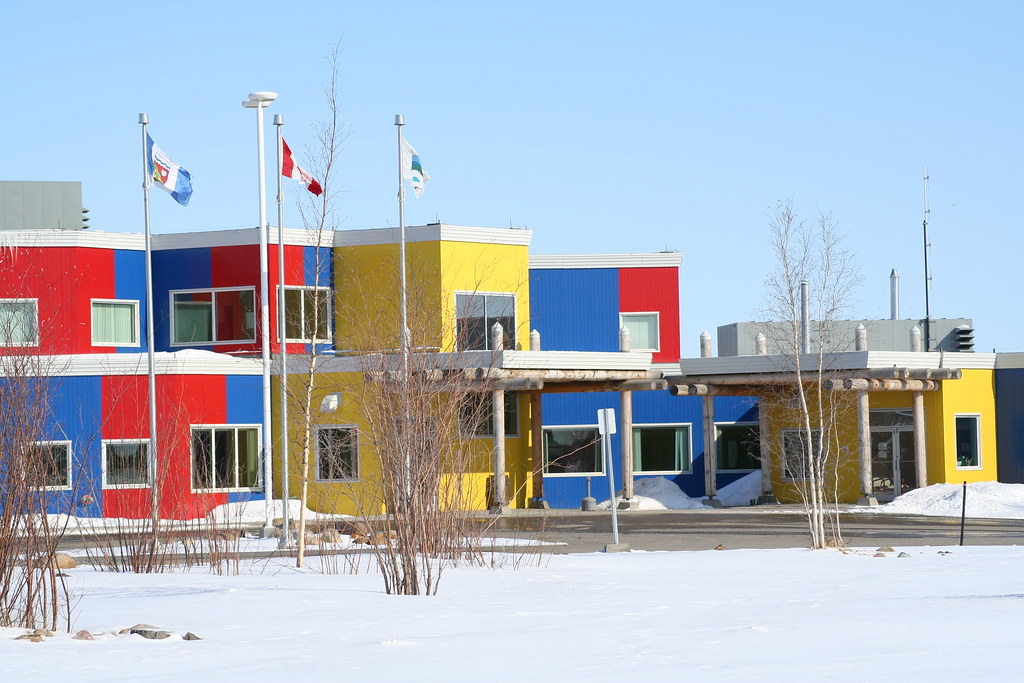 Inuvik Hospital trine Flickr