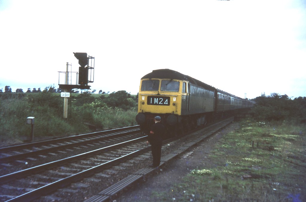 Gretna Junction. D1845 picking up a Pilotman at Gretna Jun… Flickr