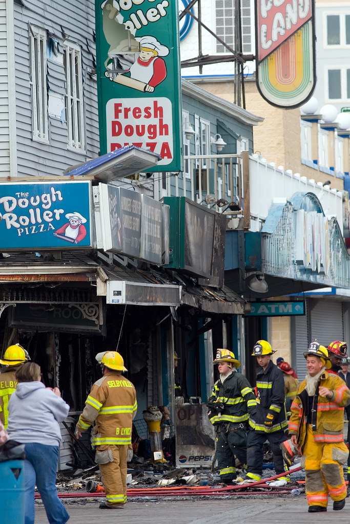 The Dough Roller Fire Mar 30 2008 Ocean City Boardwalk lan… Flickr