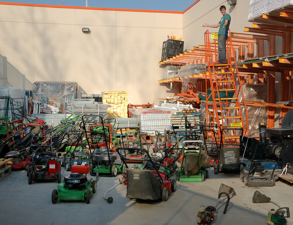 Home Depot TroisRivières Wow Mowdown Pollution Flickr