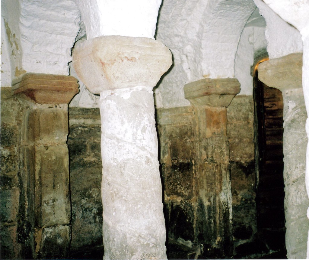 Crypt under St. Wystan's Church, Repton, Derbyshire 24.4.0… Flickr