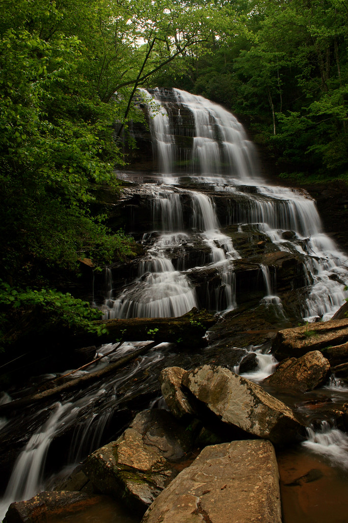 Pearson's Falls Saluda, NC, 75 feet high multilevel cascad… Flickr