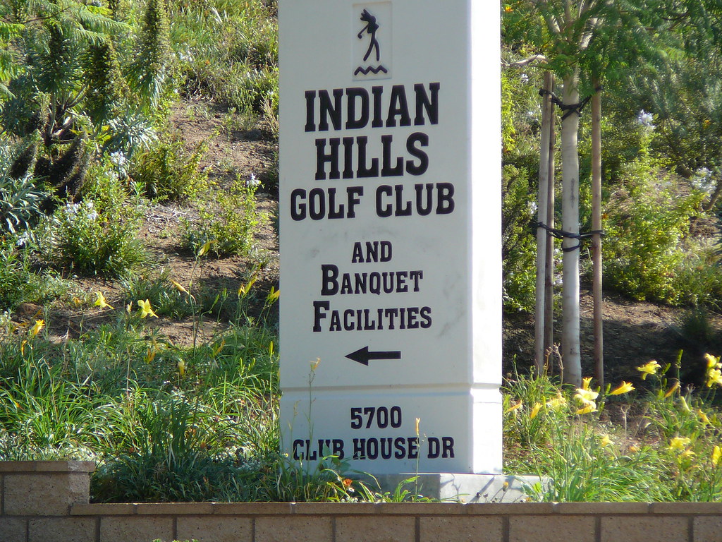 P1000638 Indian Hills Golf Club, Club House Drive entrance… Flickr