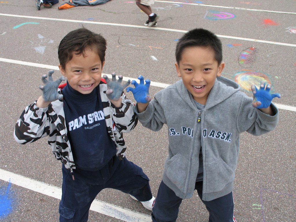 Paden Elementary School Kids' Chalk Art Project Paden El… Flickr