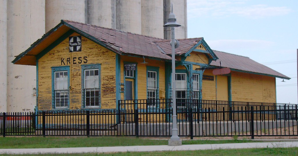Old Kress Santa Fe Railroad Depot (Brownwood, Texas) Flickr