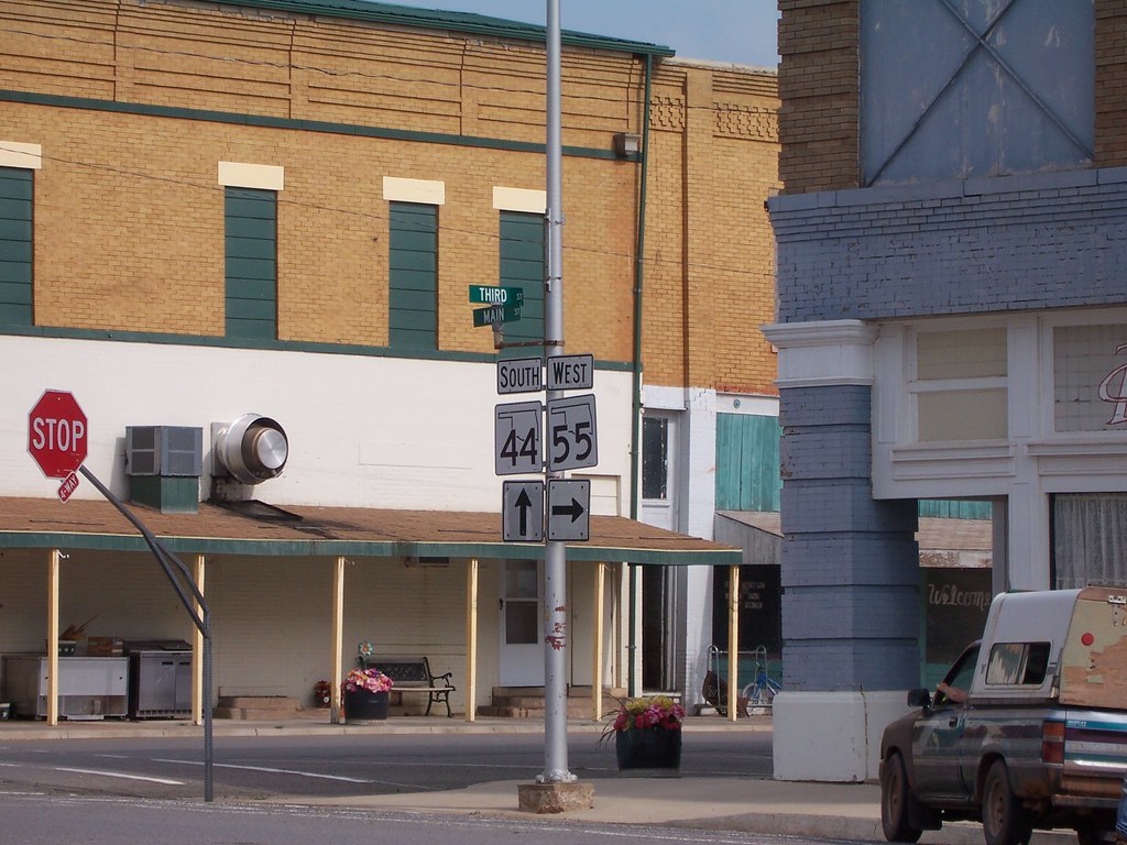 Downtown Sentinel, Oklahoma K. Latham Flickr