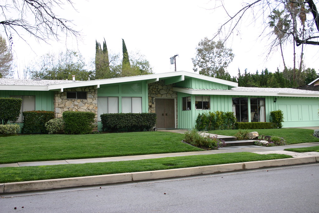 Woodland West, Woodland Hills, CA, 1961. steve_treinen Flickr