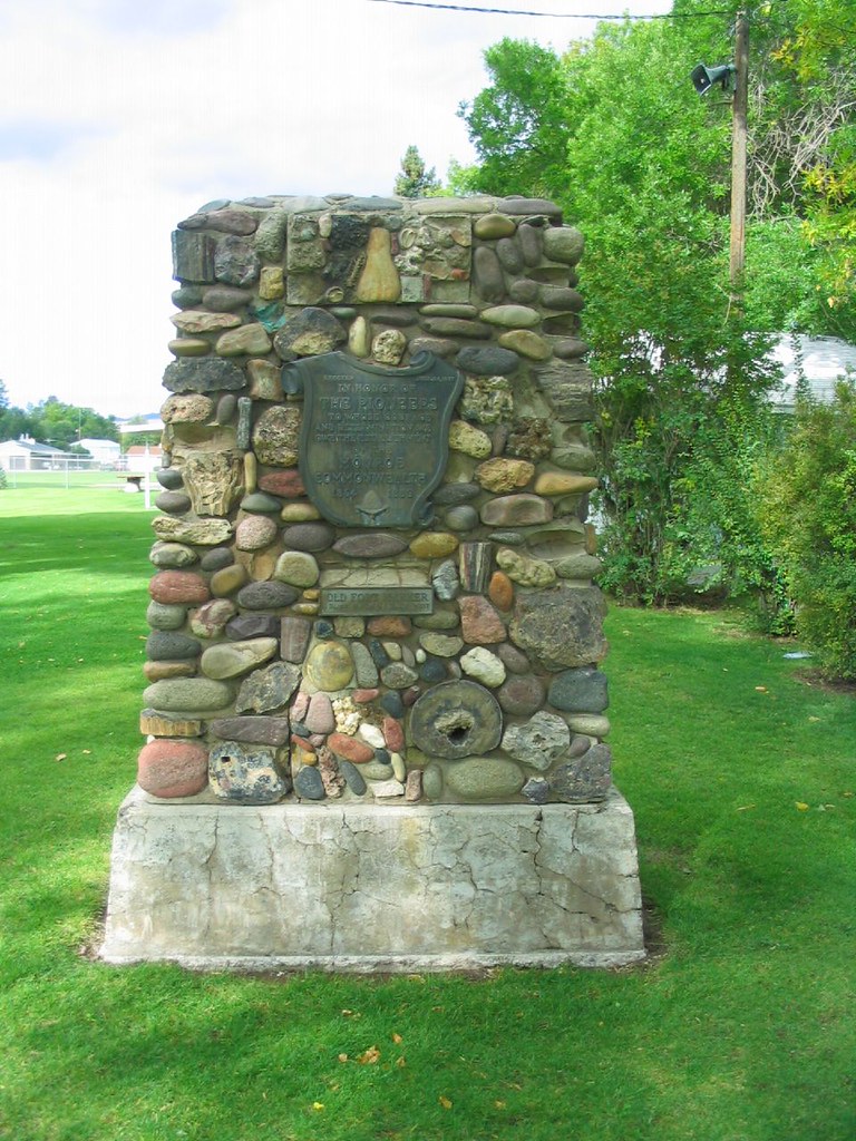 Monroe Pioneers Marker, Monroe, Utah IN HONOR OF THE PIONE… Flickr