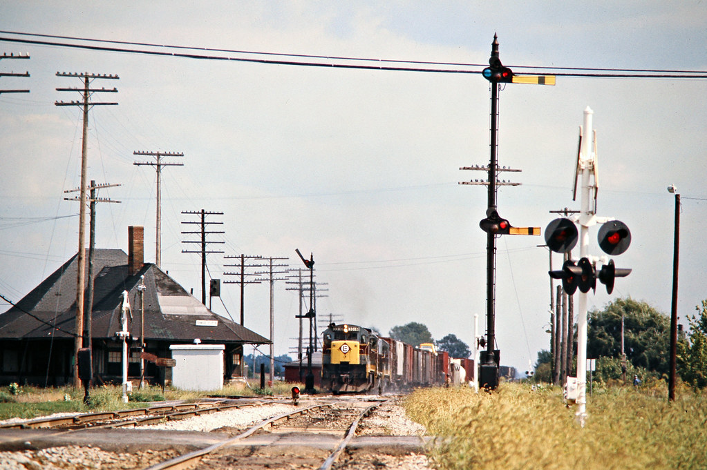 EL, Ohio City, Ohio, 1975 Westbound Erie Lackawanna Railwa… Flickr