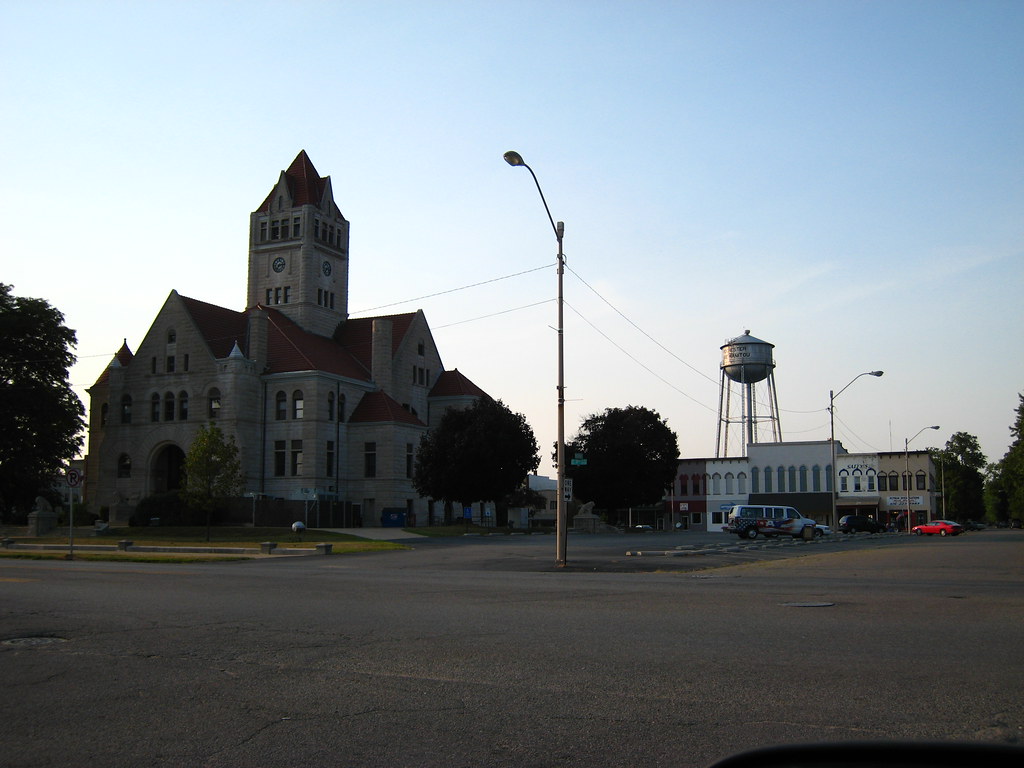 county courthouse rochester IN rochester indiana from car … Flickr