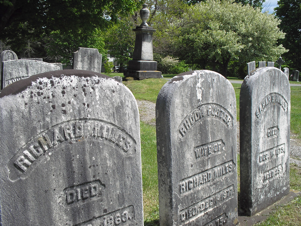 Lenox Church On The Hill Cemetery 20080524, 132 Flickr