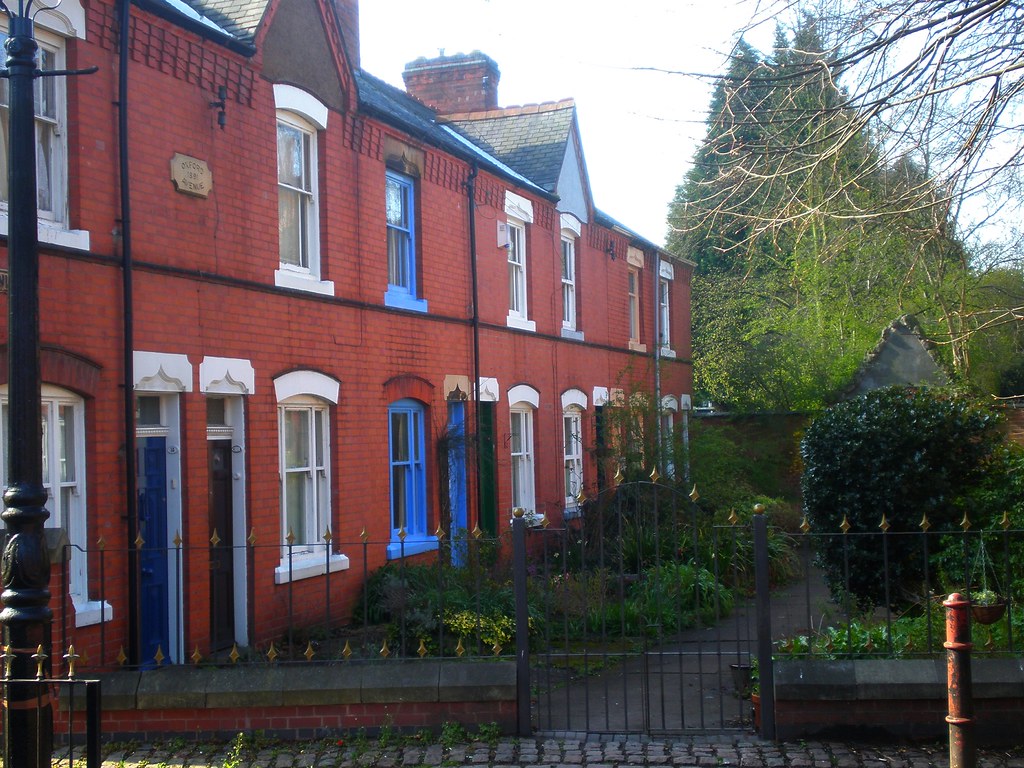 Oxford Avenue, Evington Footway, Leicester The Evington Fo… Flickr