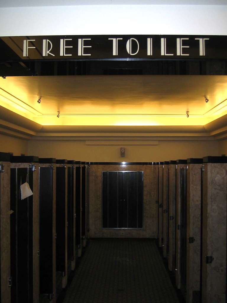 Ladies restroom Dayton's Minneapolis (Macy's) 1920's ladie… Flickr