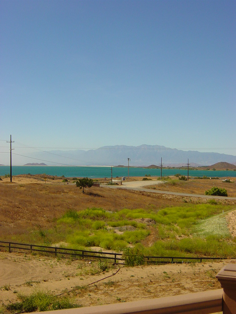 Lake Mathews Lake Mathews is in the hills south of Riversi… Flickr