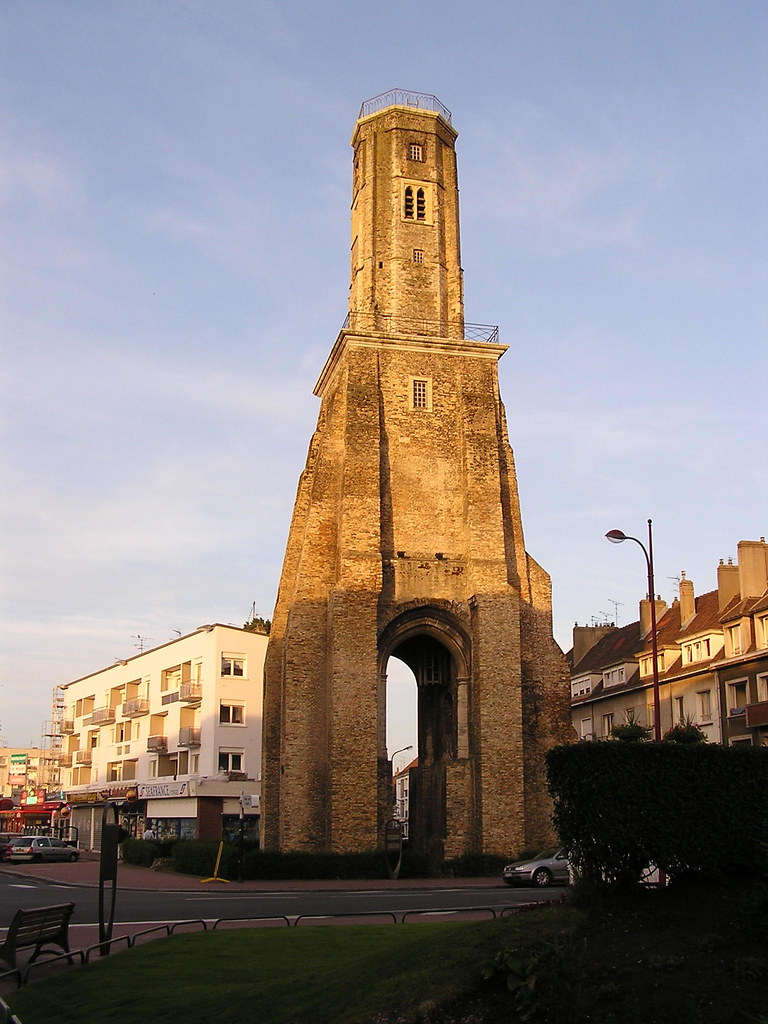 France, Calais Ruins of old light house located near the e… Flickr