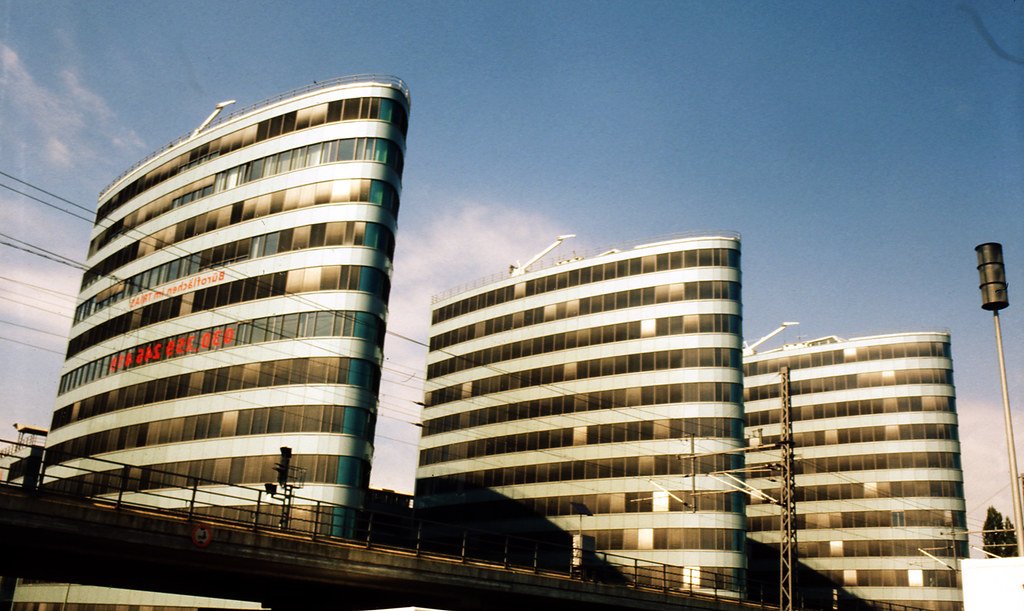 3namai . 3houses just a 3 houses. slide film, no crossproc… Flickr